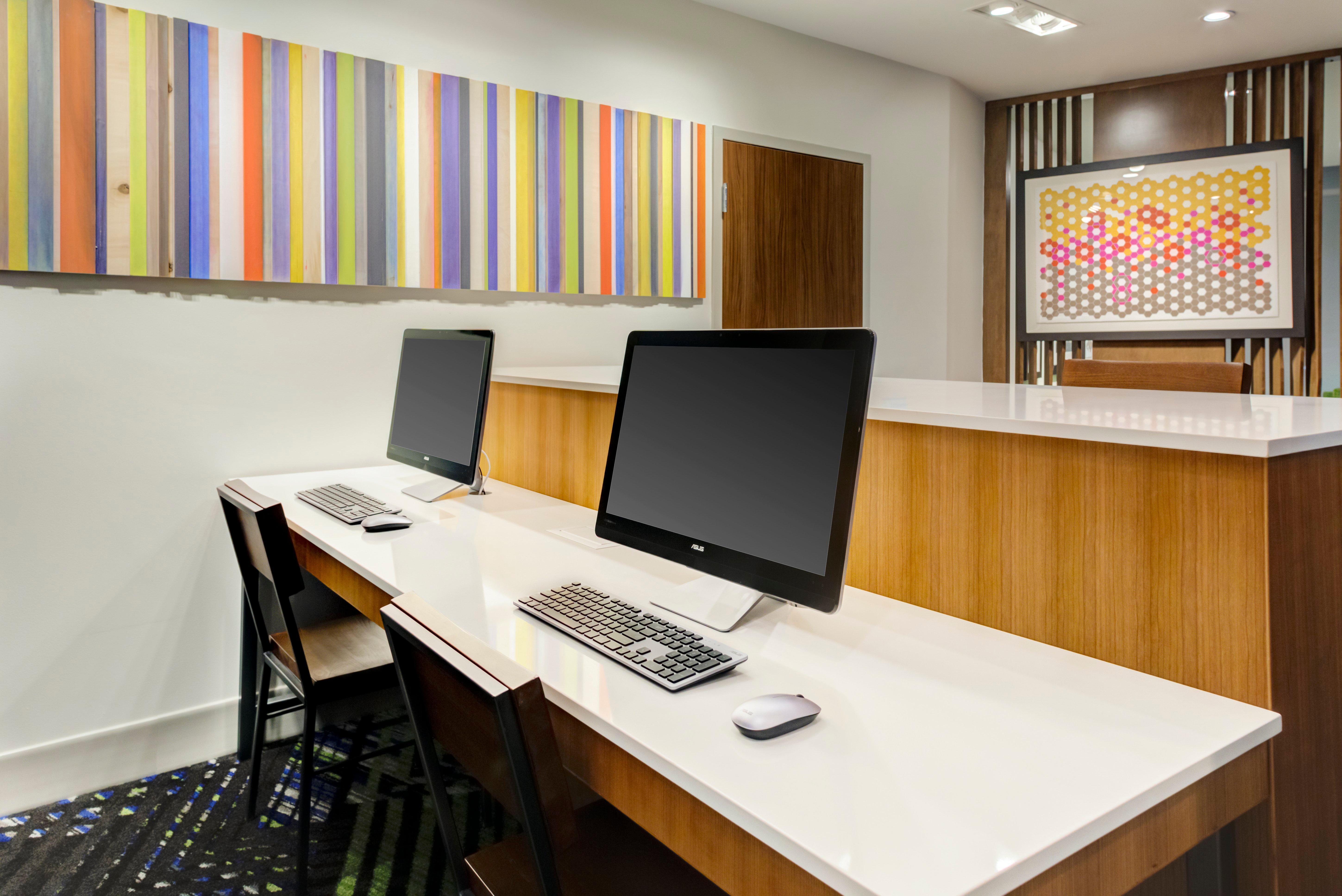 Holiday Inn Express & Suites - King George - Dahlgren By Ihg Alden Экстерьер фото