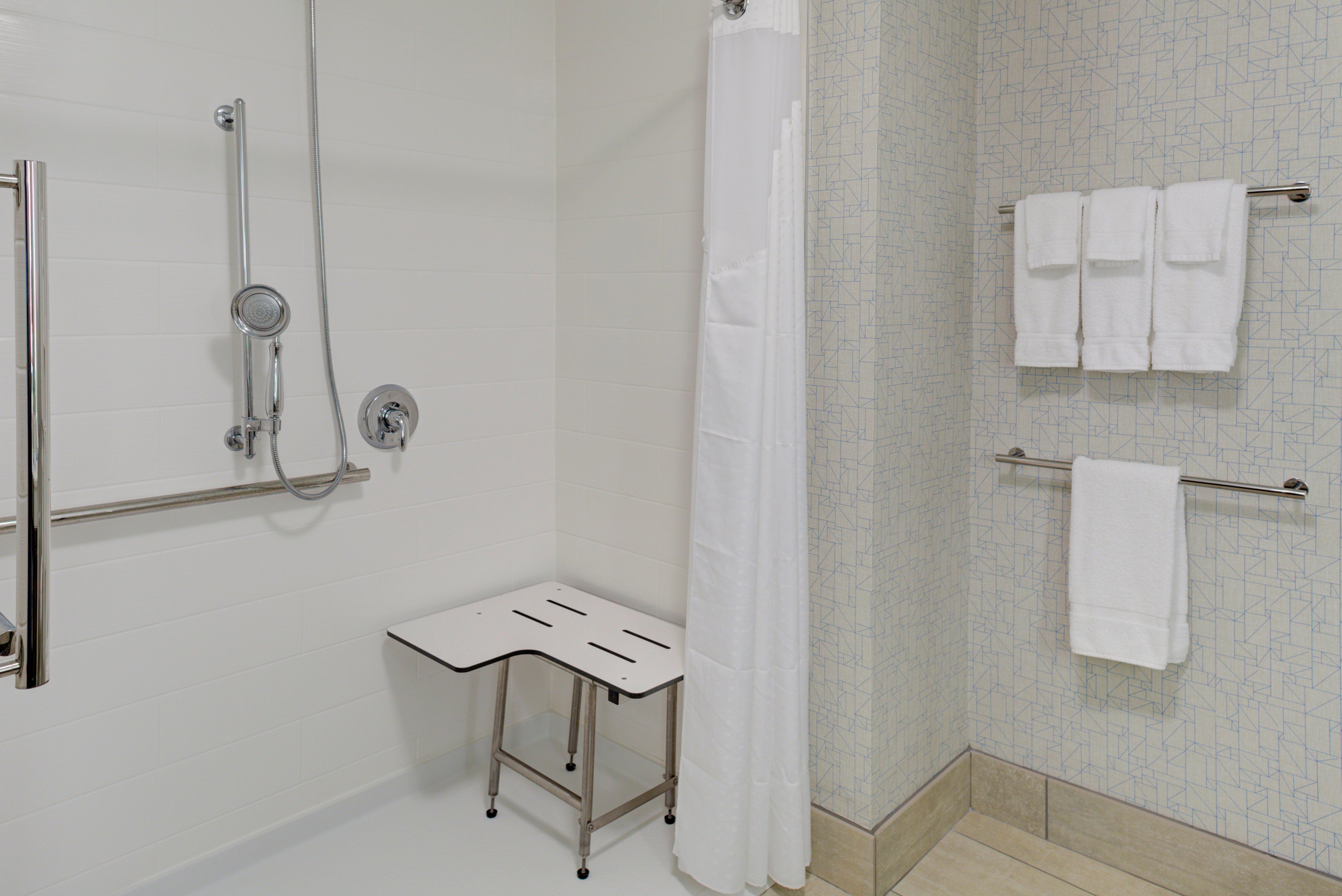 Holiday Inn Express & Suites - King George - Dahlgren By Ihg Alden Экстерьер фото