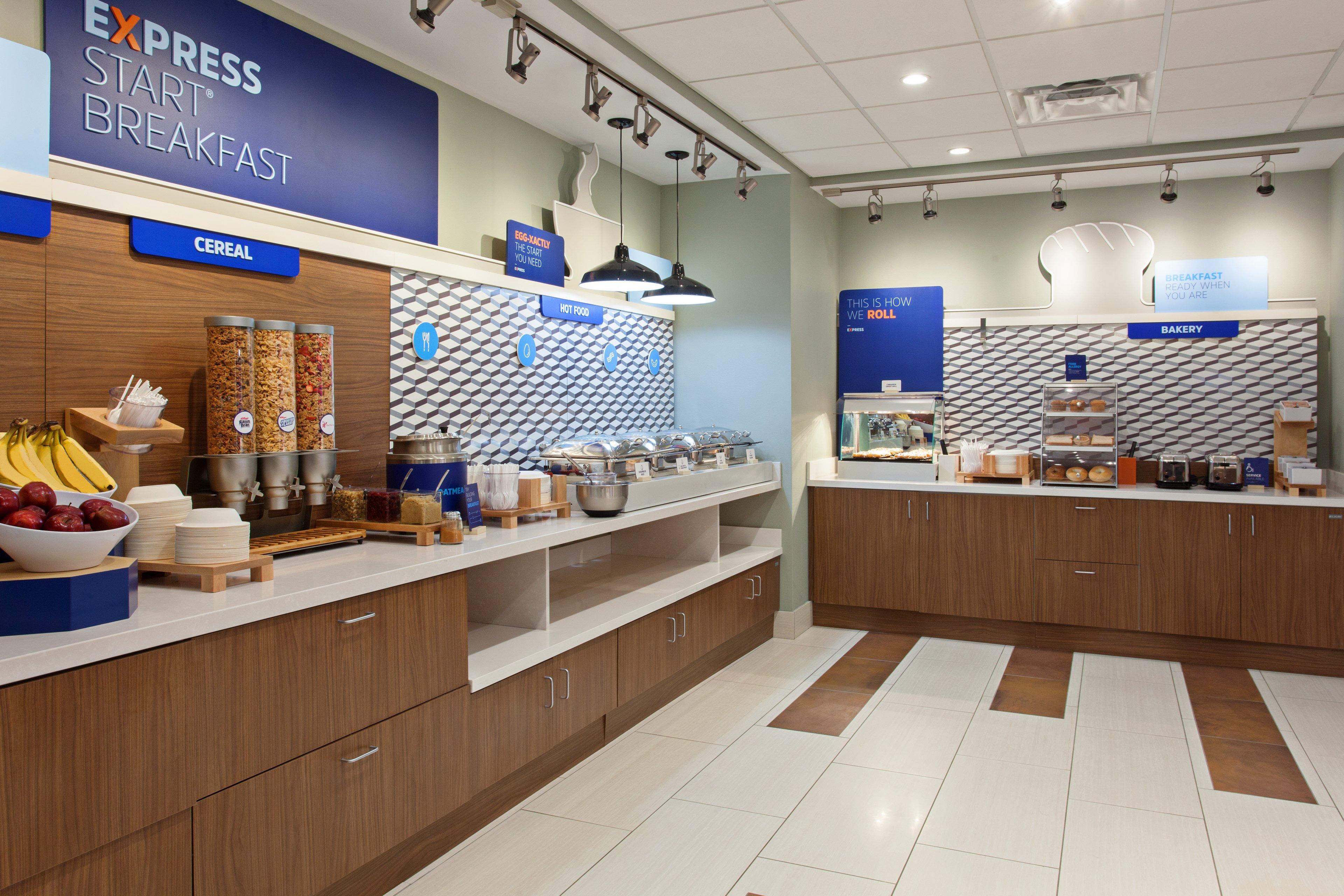 Holiday Inn Express & Suites - King George - Dahlgren By Ihg Alden Экстерьер фото